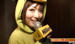 Luscious housewife Yuu Asakura is a ball of fire and seduction