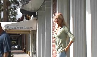 Kissing dishy blonde maiden Donna Doll wildly makes bf hungry for more drilling